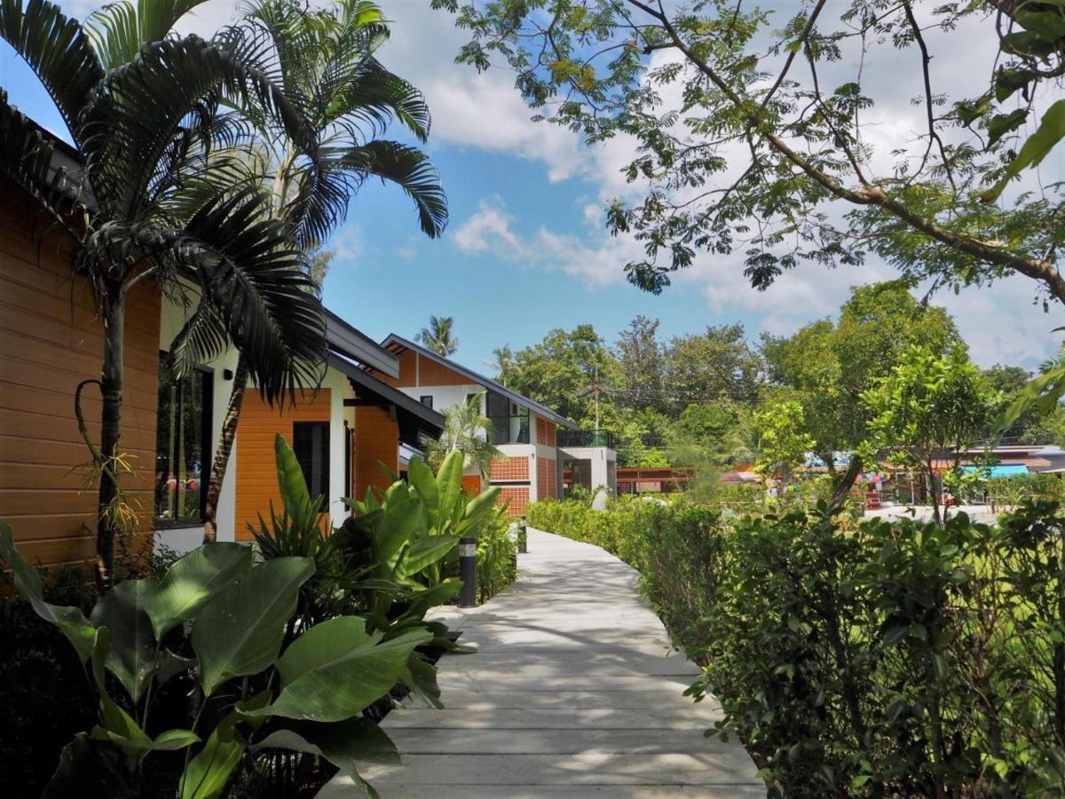 Hotel The Mantra Navi Ko Lanta Esterno foto