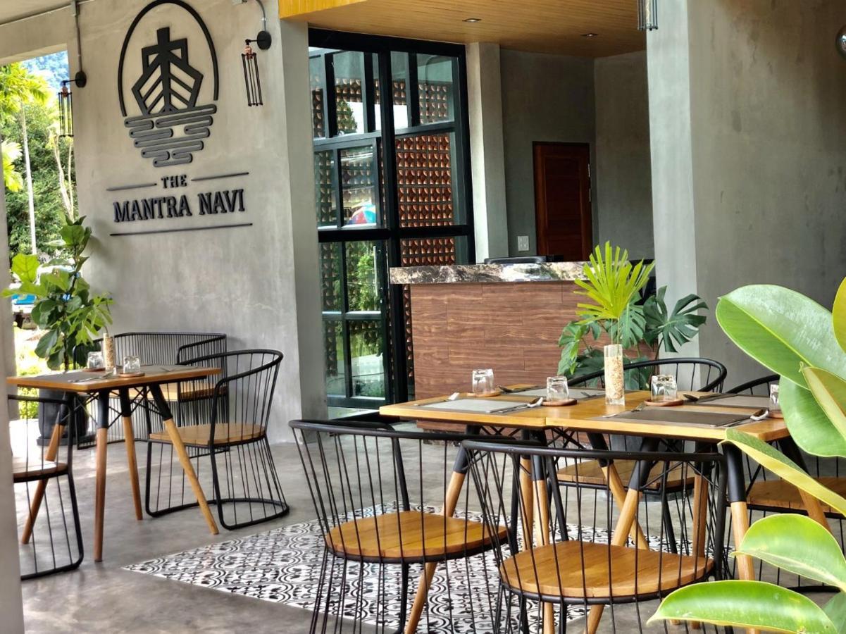 Hotel The Mantra Navi Ko Lanta Esterno foto